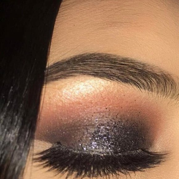 MAC Glitter Brilliants "BLACK" pigment NIB - Picture 6 of 9